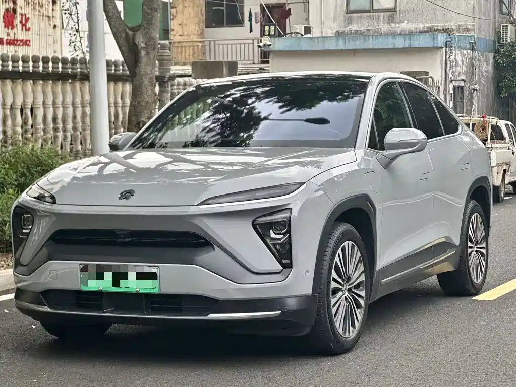 NIO EC6