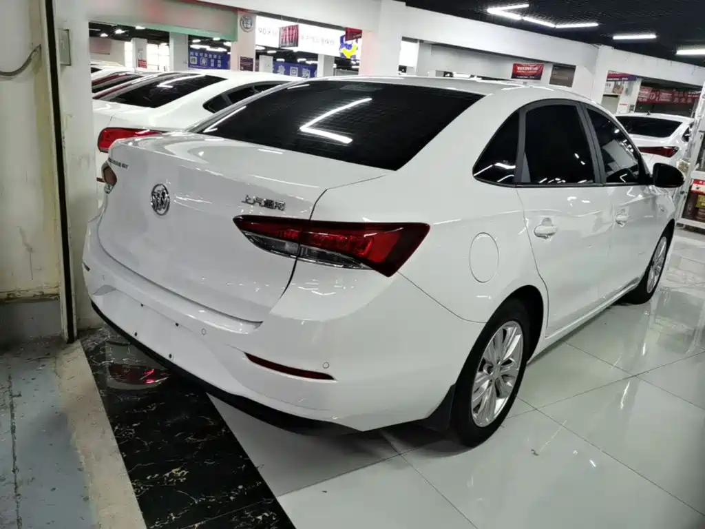 Buick Excelle — миниатюра 7