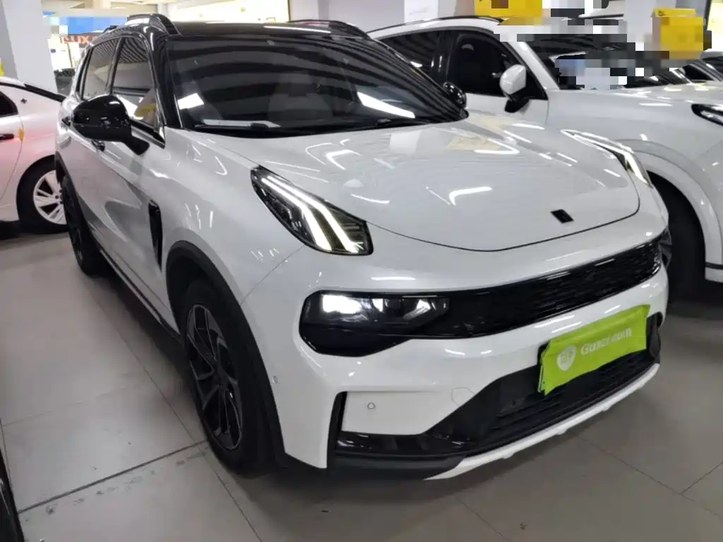Lynk & Co 01 EM-P — миниатюра 4