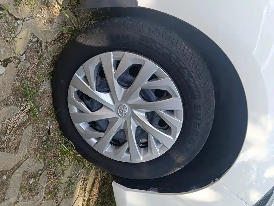 Toyota Vios FS — миниатюра 6
