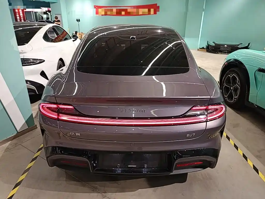 Xiaomi SU7 — миниатюра 6