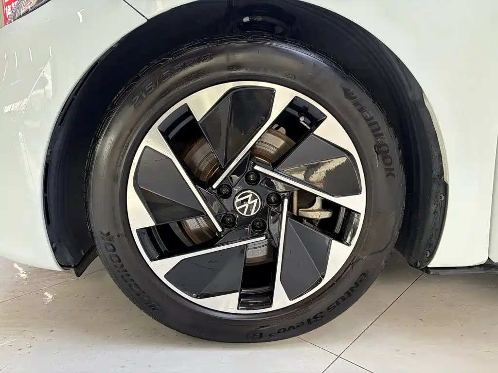 Volkswagen ID.3 — миниатюра 18