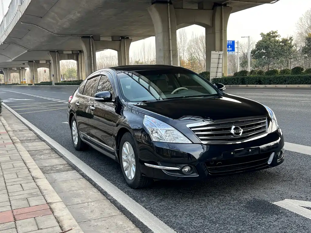 Nissan Teana 2010