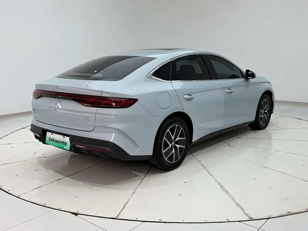 BYD Qin L