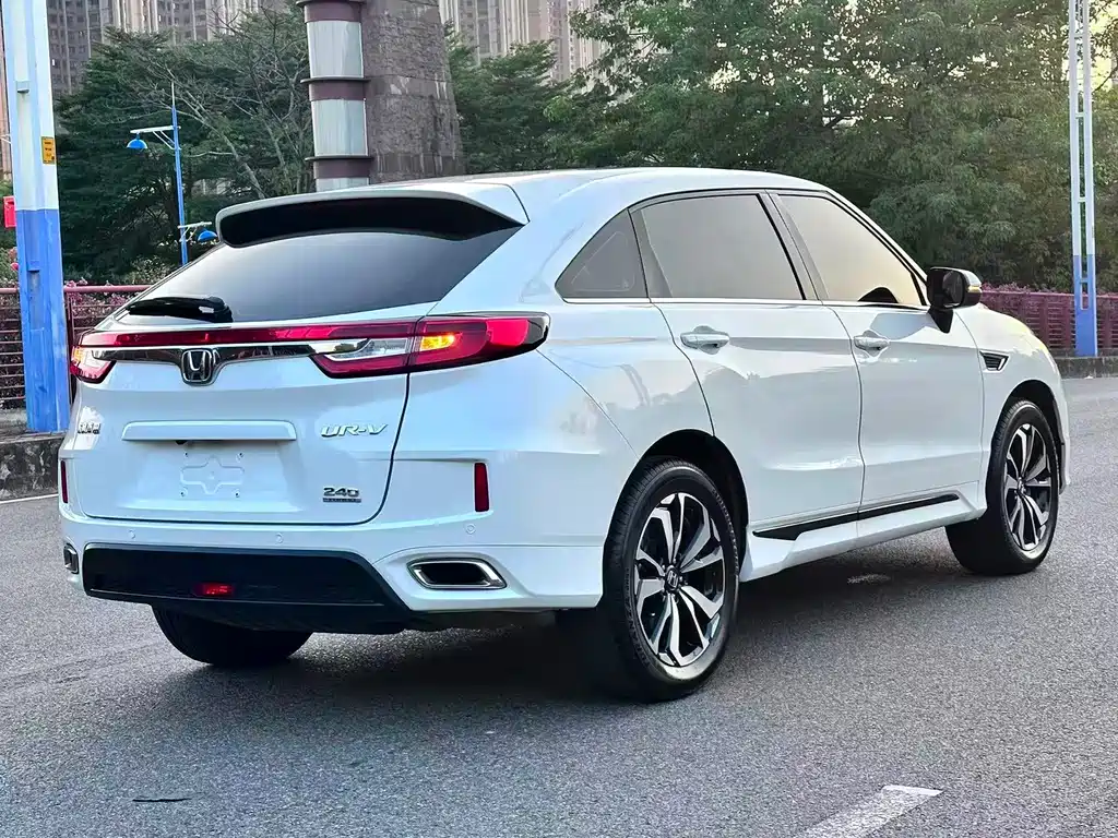 Honda UR-V — миниатюра 7