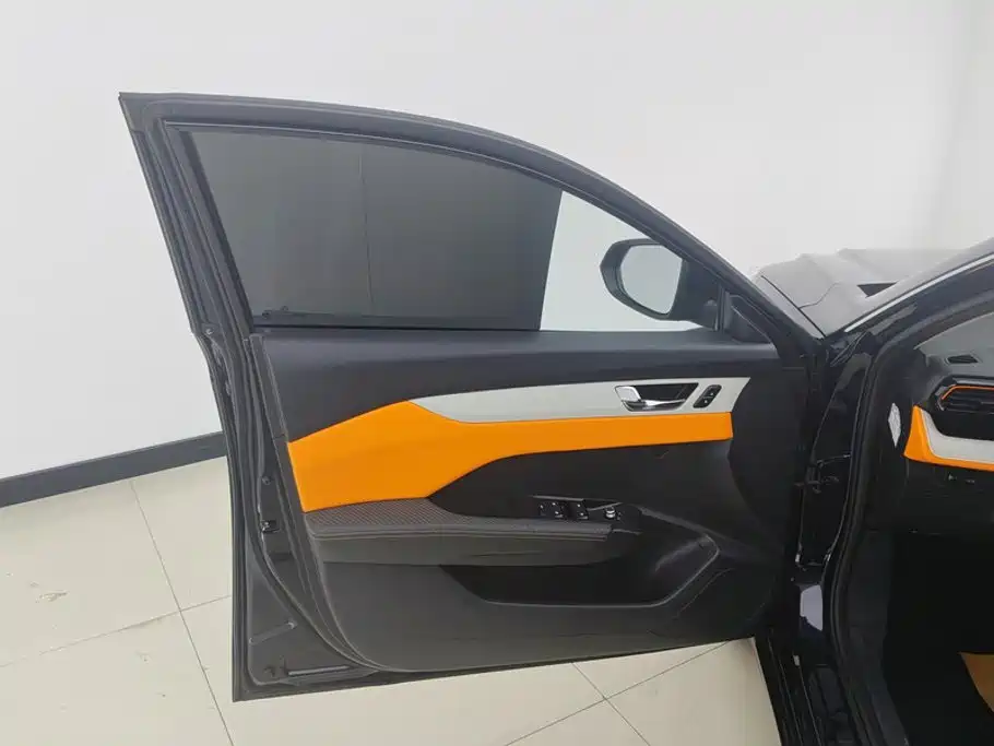 Aeolus Yixuan — миниатюра 7
