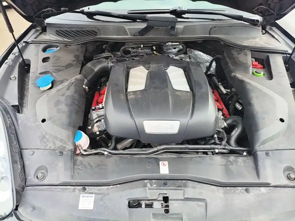 Porsche Cayenne — миниатюра 20