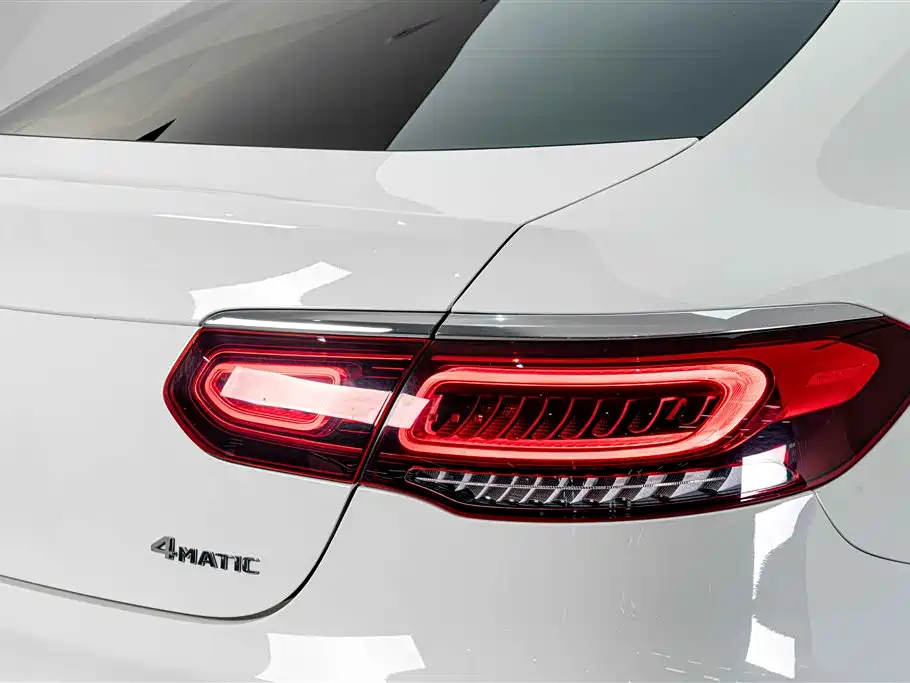 Mercedes-Benz GLC Coupe — миниатюра 8