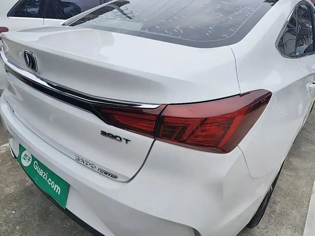 Changan Eado — миниатюра 8