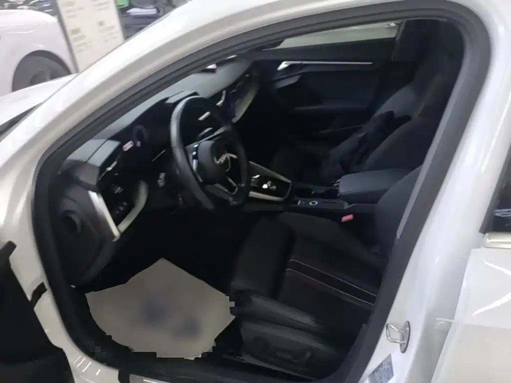 Audi A3 — миниатюра 15