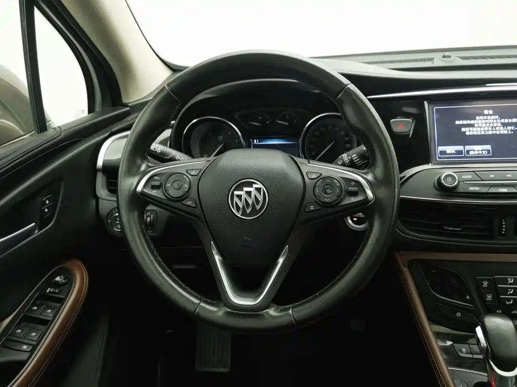 Buick Envision Plus — миниатюра 11
