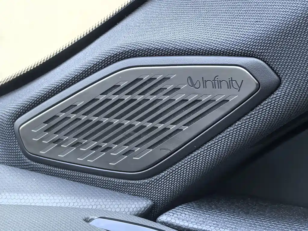 Lynk & Co 03 — миниатюра 9