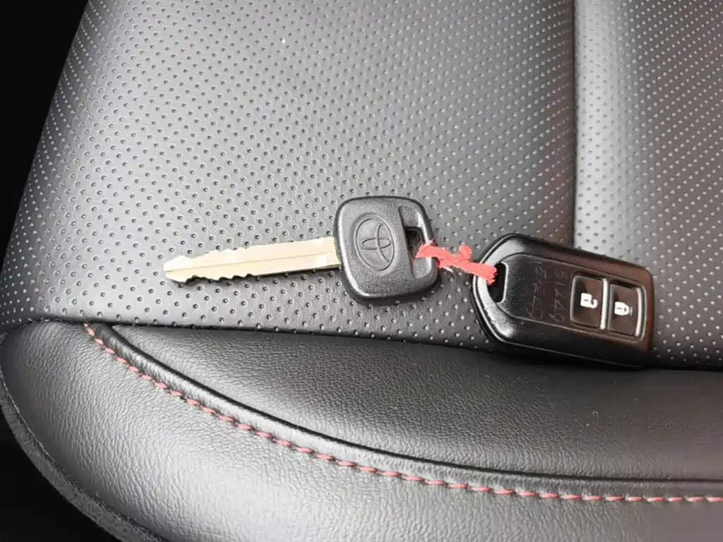 Toyota Yaris L — миниатюра 9