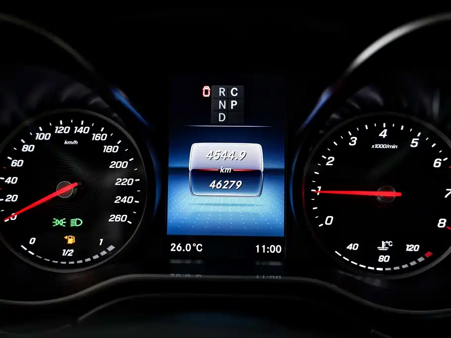 Mercedes-Benz V-Class — миниатюра 16