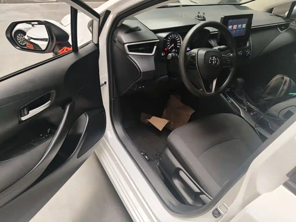 Toyota Corolla — миниатюра 16