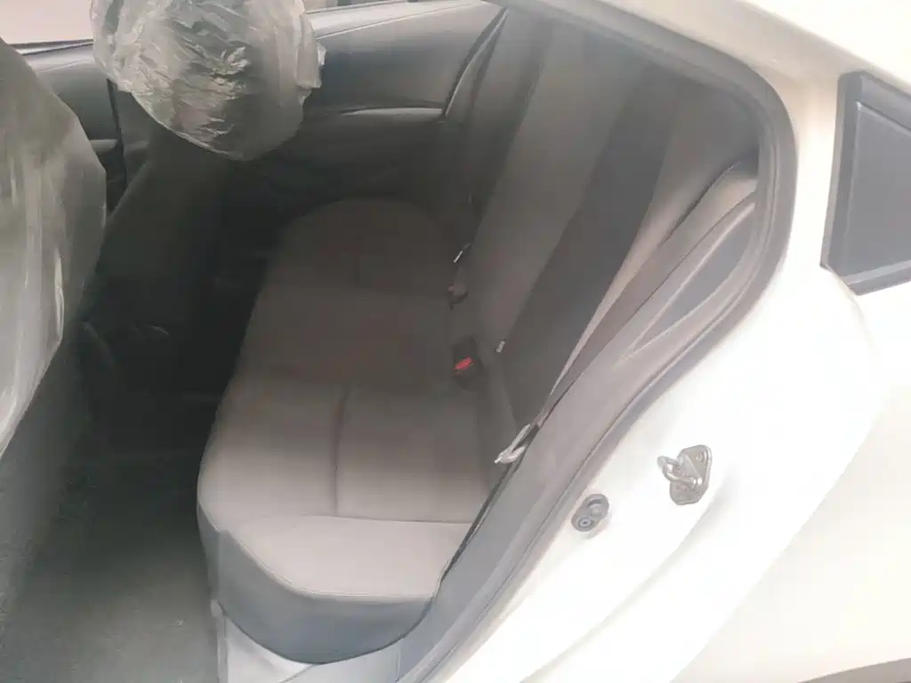 Toyota Corolla — миниатюра 17