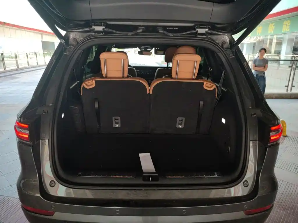 Li Auto Li ONE — миниатюра 15