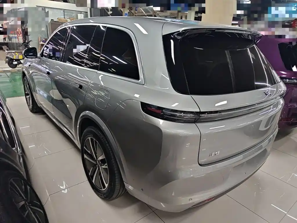 Li Auto Li L8 — миниатюра 5