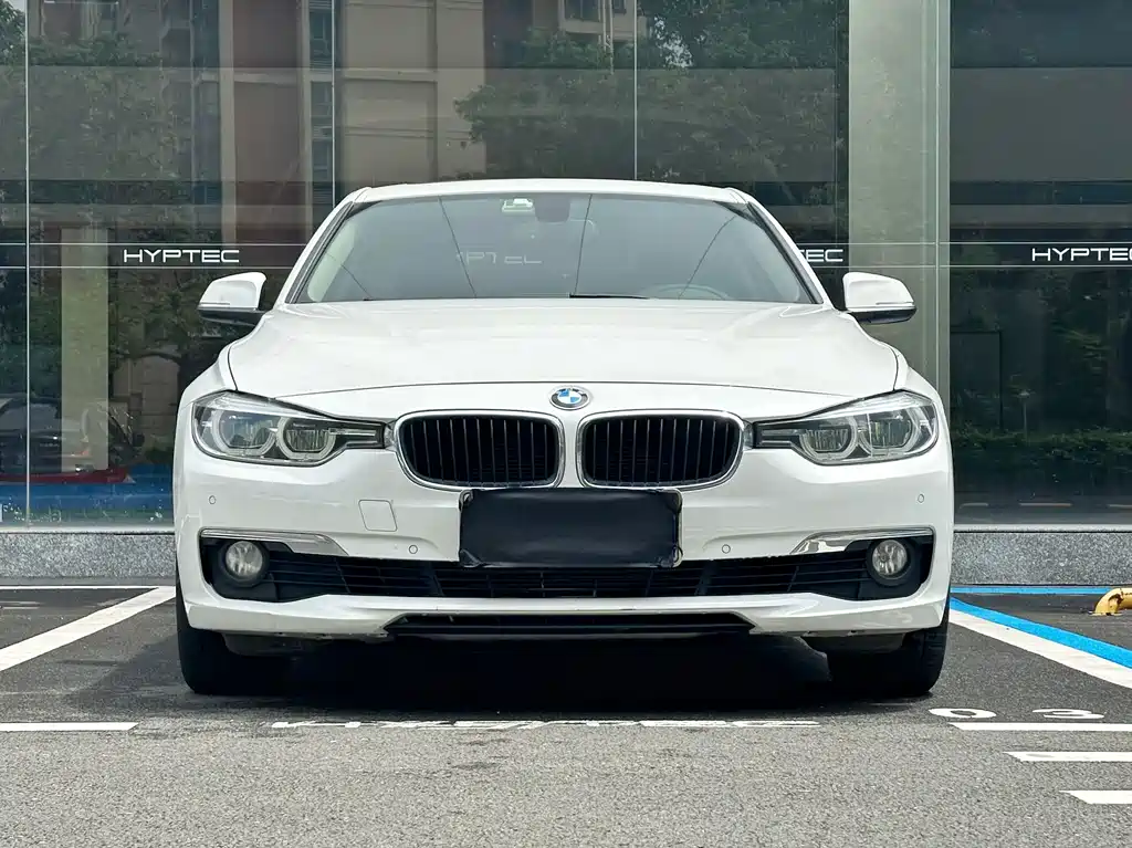 BMW 3 Series — миниатюра 3