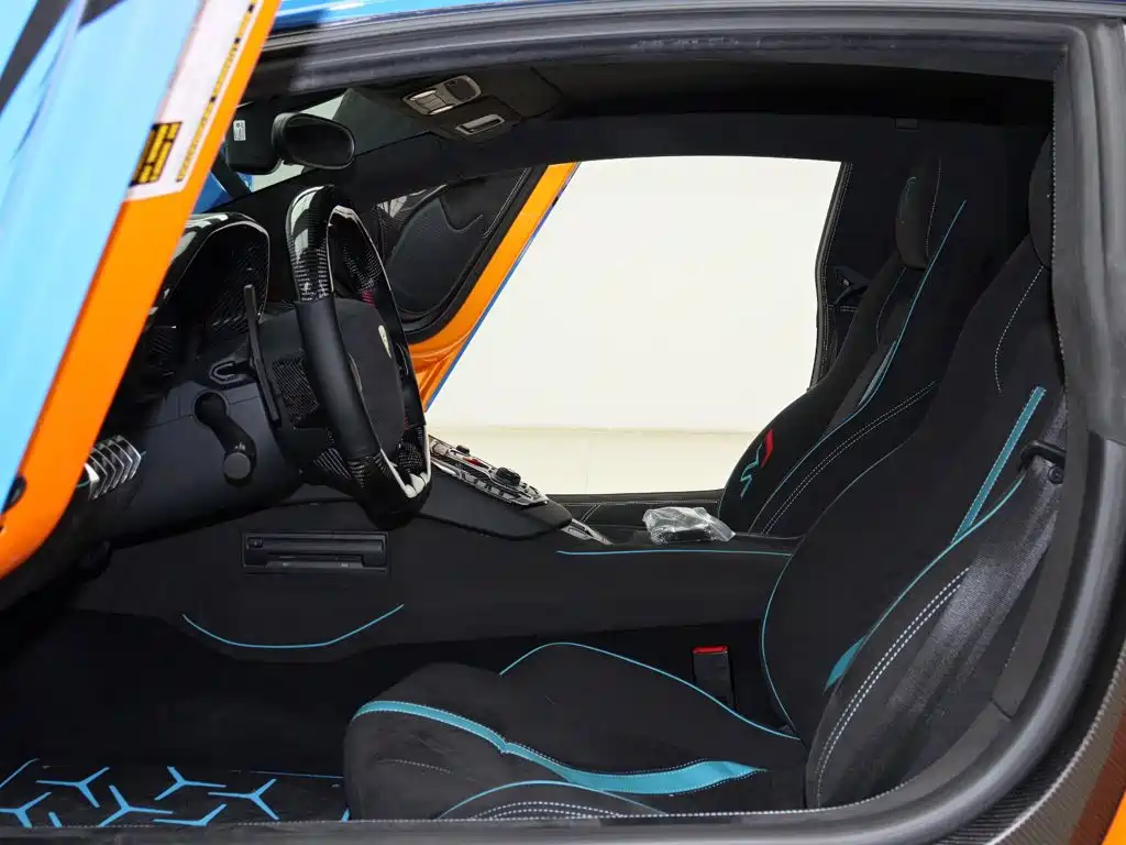Lamborghini Aventador — миниатюра 3