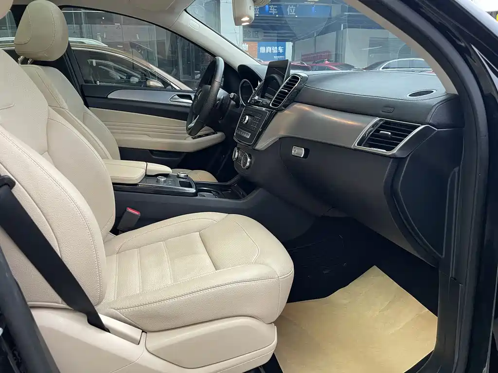 Mercedes-Benz GLE 2015 GLE 320 4MATIC SUV