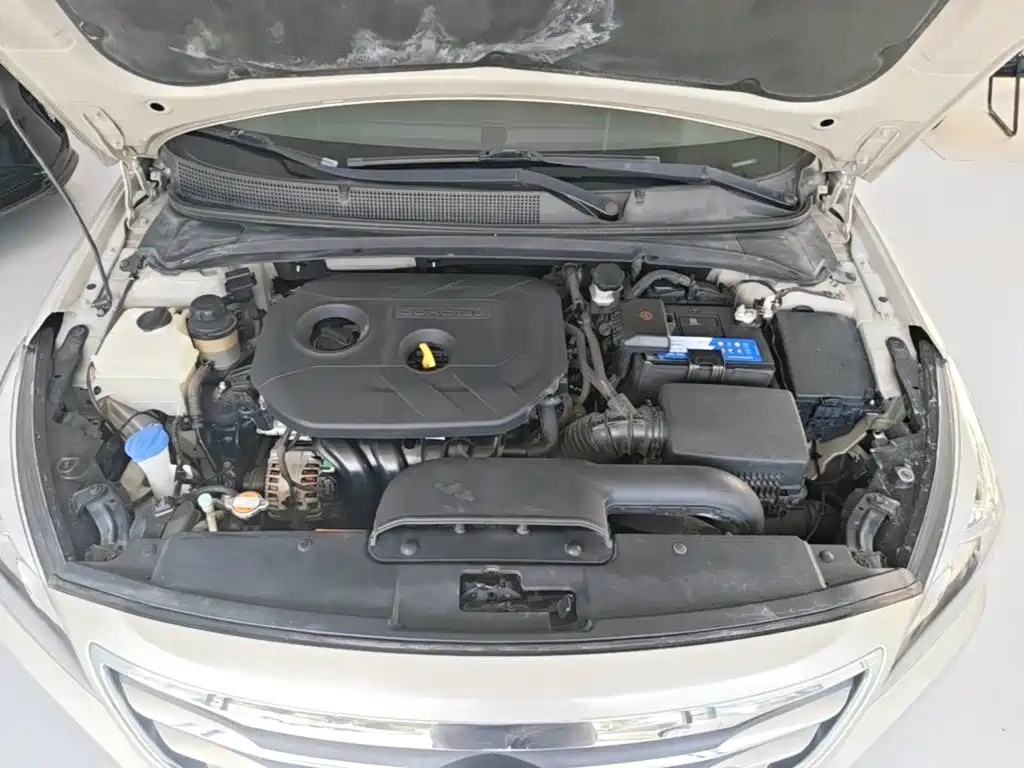 Hyundai Mistra — миниатюра 20