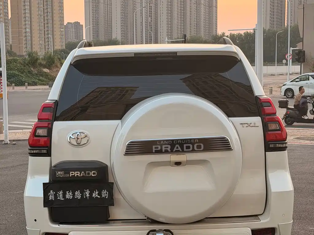 Toyota Prado — миниатюра 6