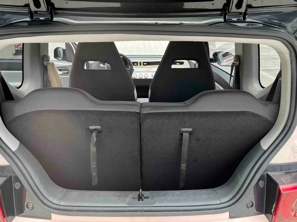 Wuling MINIEV — миниатюра 11