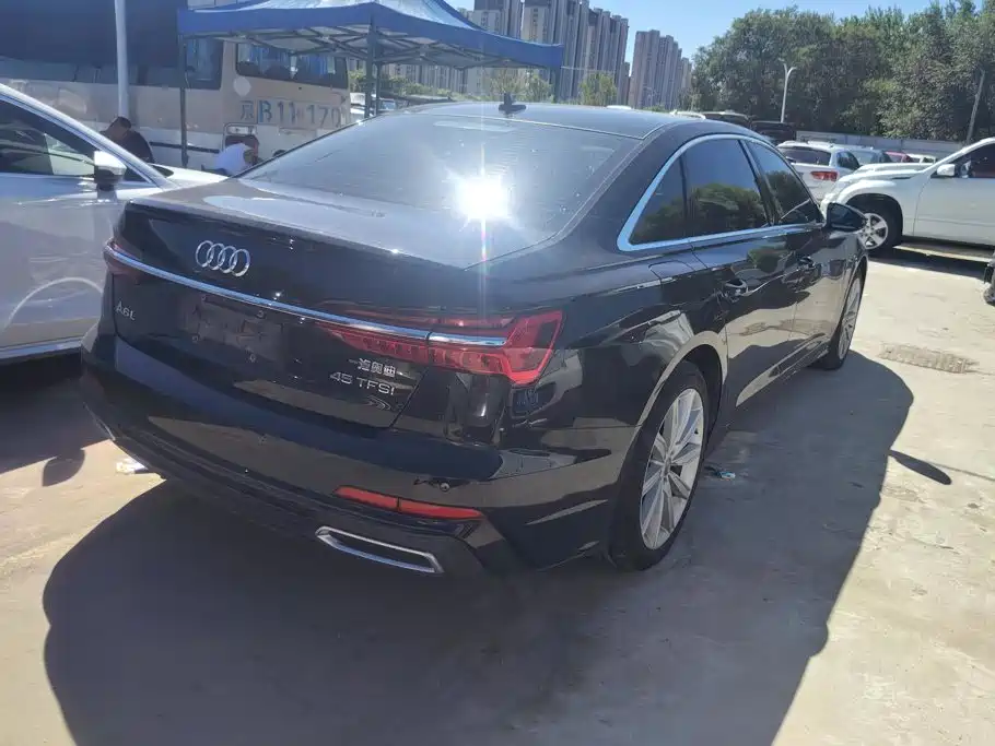 Audi A6L — миниатюра 3