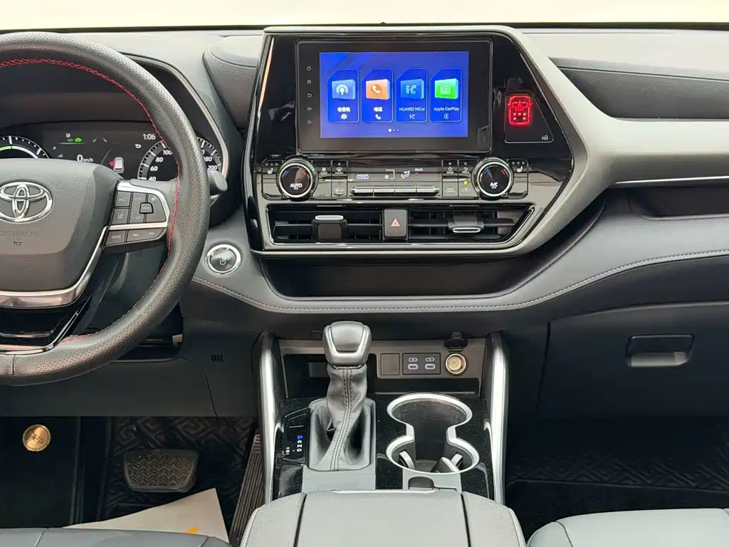 Toyota Highlander — миниатюра 26