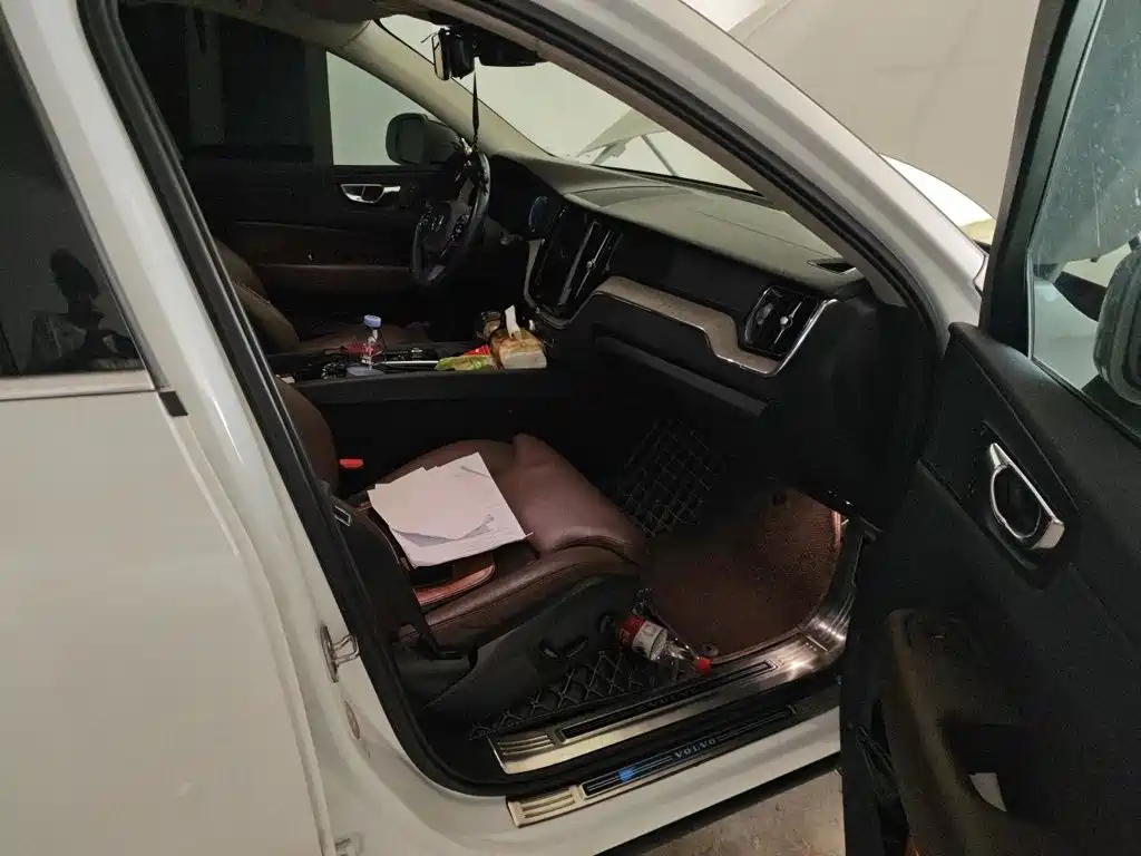 Volvo XC60 — миниатюра 18