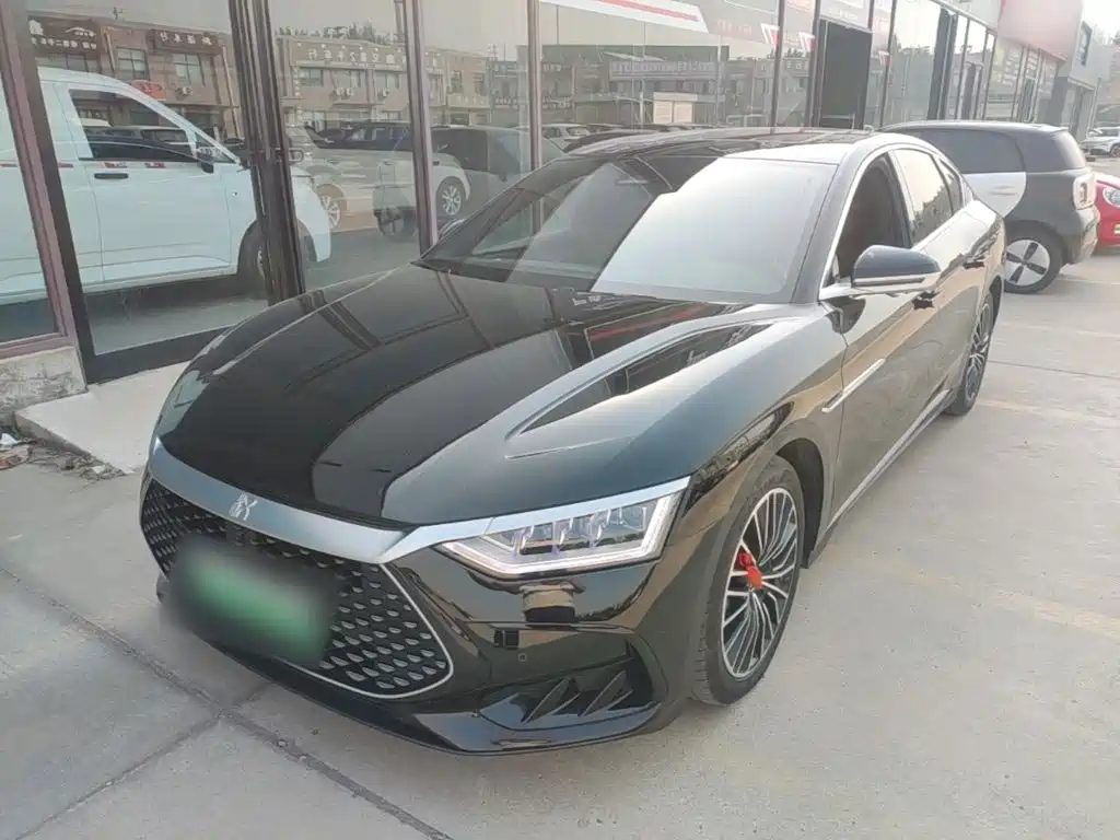 BYD Han — миниатюра 2