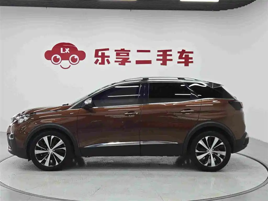 Peugeot 4008 — миниатюра 2