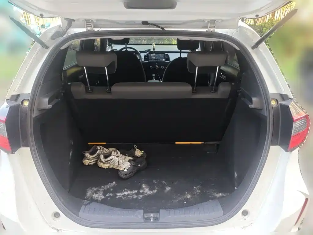 Honda Fit — миниатюра 15
