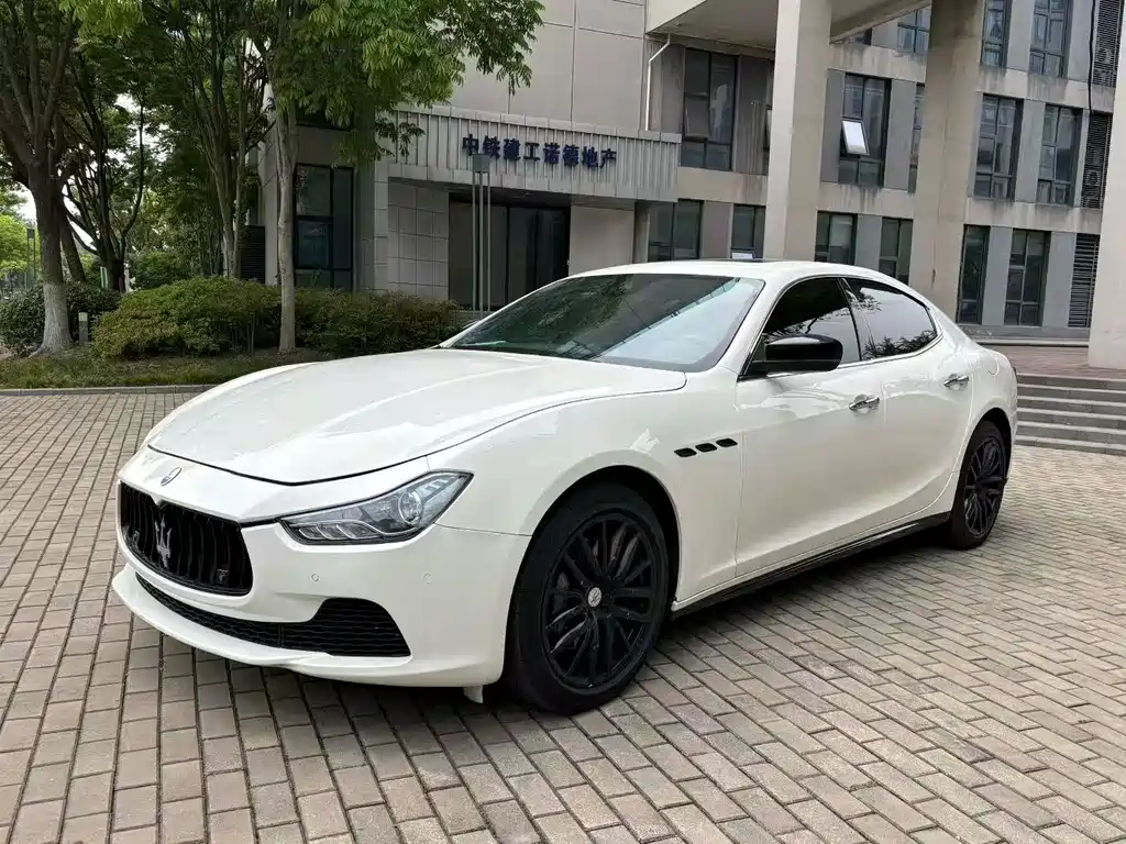 Maserati Ghibli — миниатюра 7