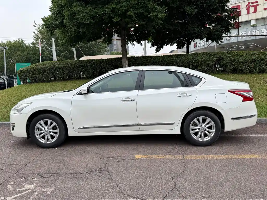 Nissan Teana — миниатюра 3