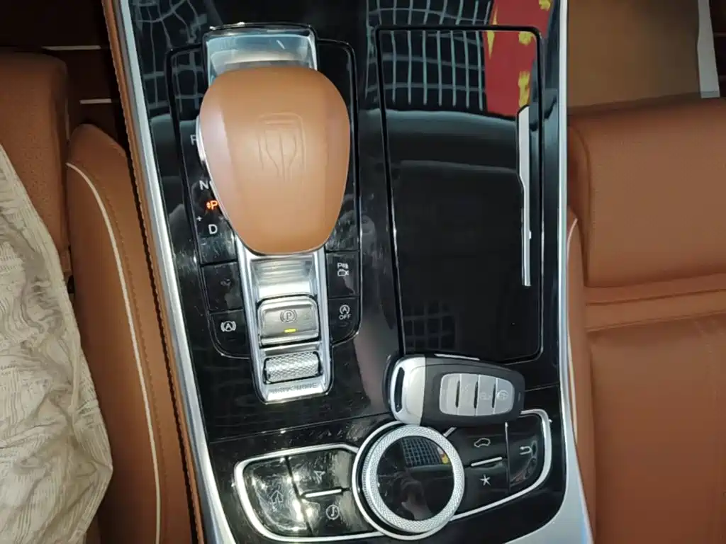 Hongqi Hongqi H9 — миниатюра 14