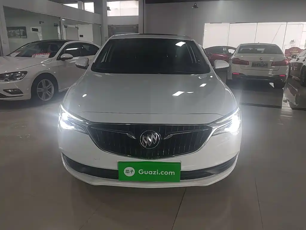 Buick Excelle — миниатюра 3