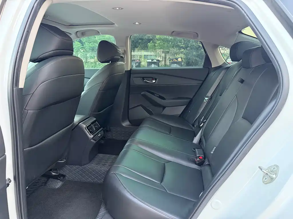 Honda Inspire — миниатюра 5