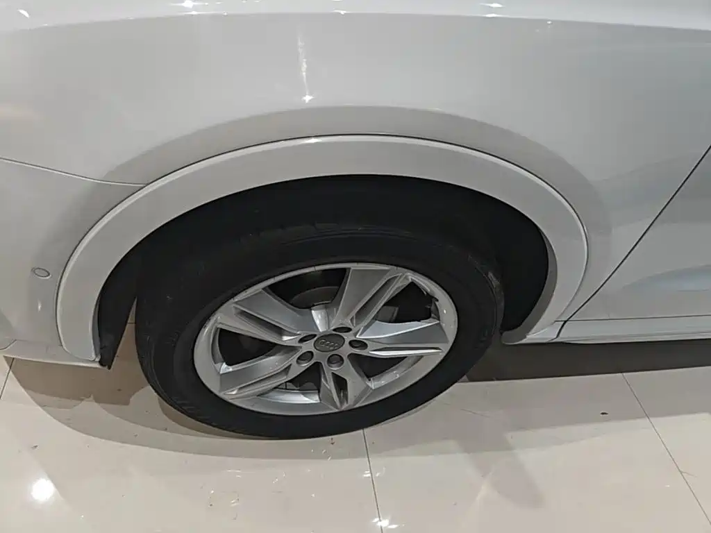 Audi Q3 — миниатюра 23