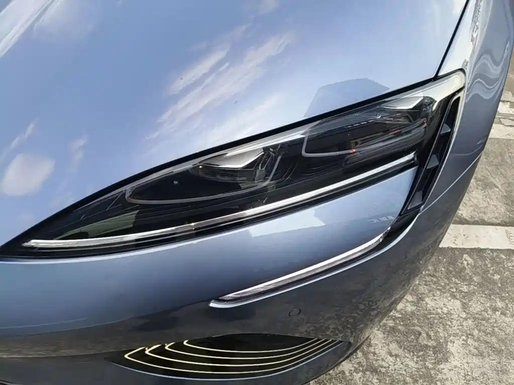 BYD Seal — миниатюра 24