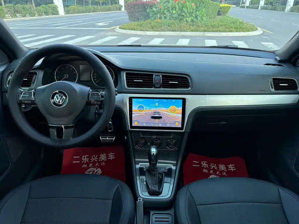Volkswagen Gran Lavida — миниатюра 5