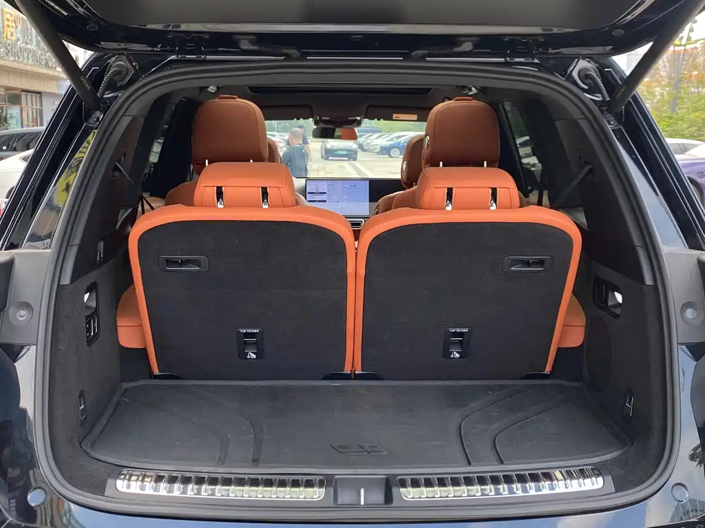Li Auto Li L8 — миниатюра 16