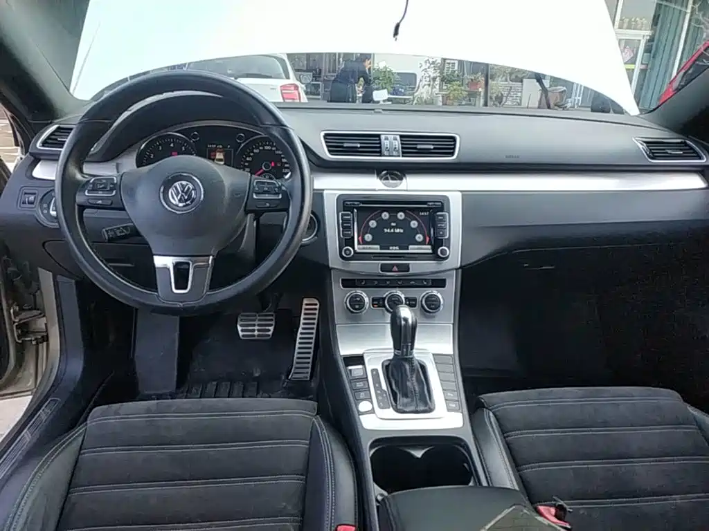 Volkswagen CC — миниатюра 10
