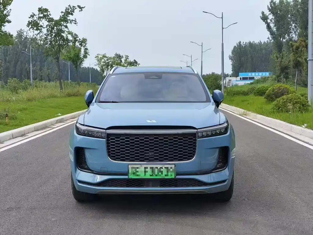 Li Auto Li ONE — миниатюра 2