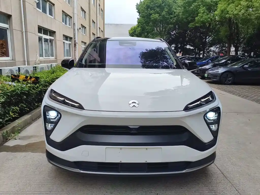 NIO ES6 — миниатюра 3