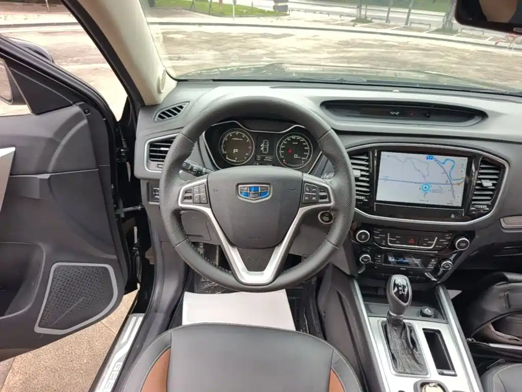 Geely Vision X6 — миниатюра 11
