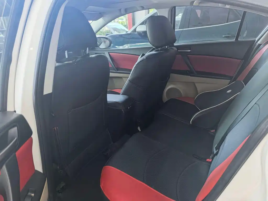 Mazda 3 Xingcheng — миниатюра 3