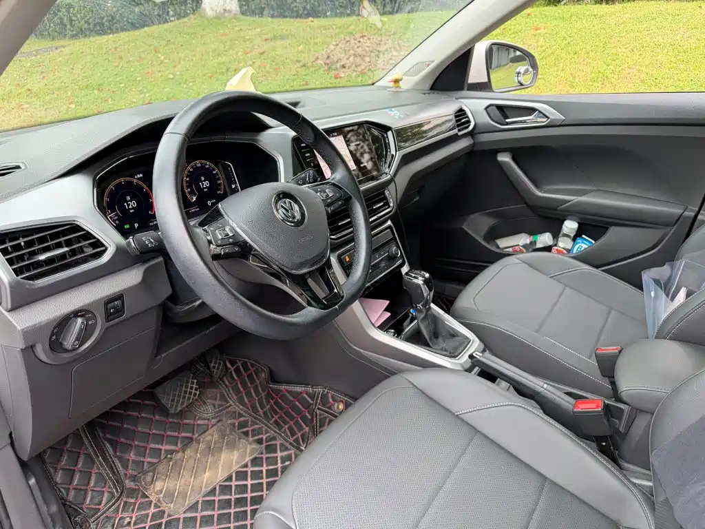Volkswagen T-Cross — миниатюра 7