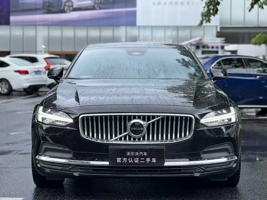 Volvo S90 — миниатюра 3